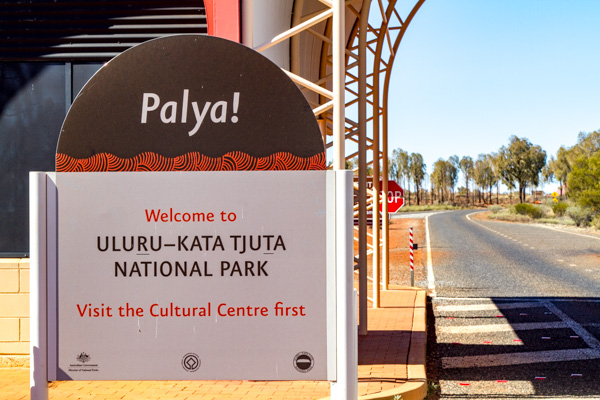 L'ingresso nel parco di Uluru