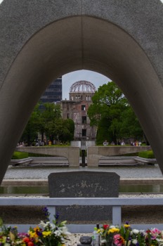  Hiroshima Peace Memorial 